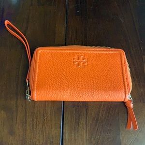 Tory Burch wristlet/wallet